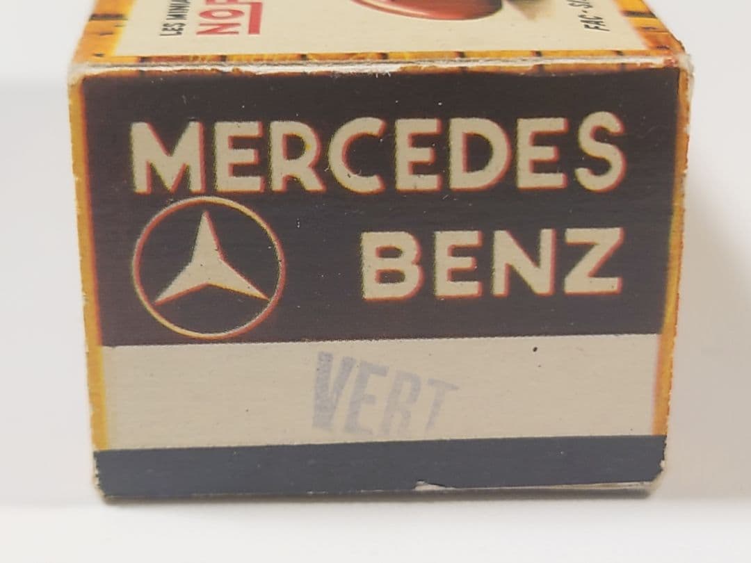 ミニカー NOREV MERCEDES BENZ