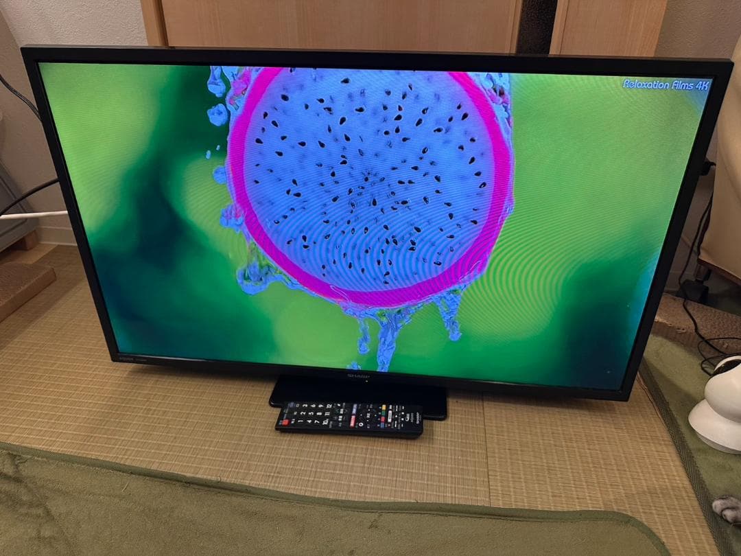 SHARP シャープ　32型　テレビ 2T-C32DE 2022年製　状態綺麗！