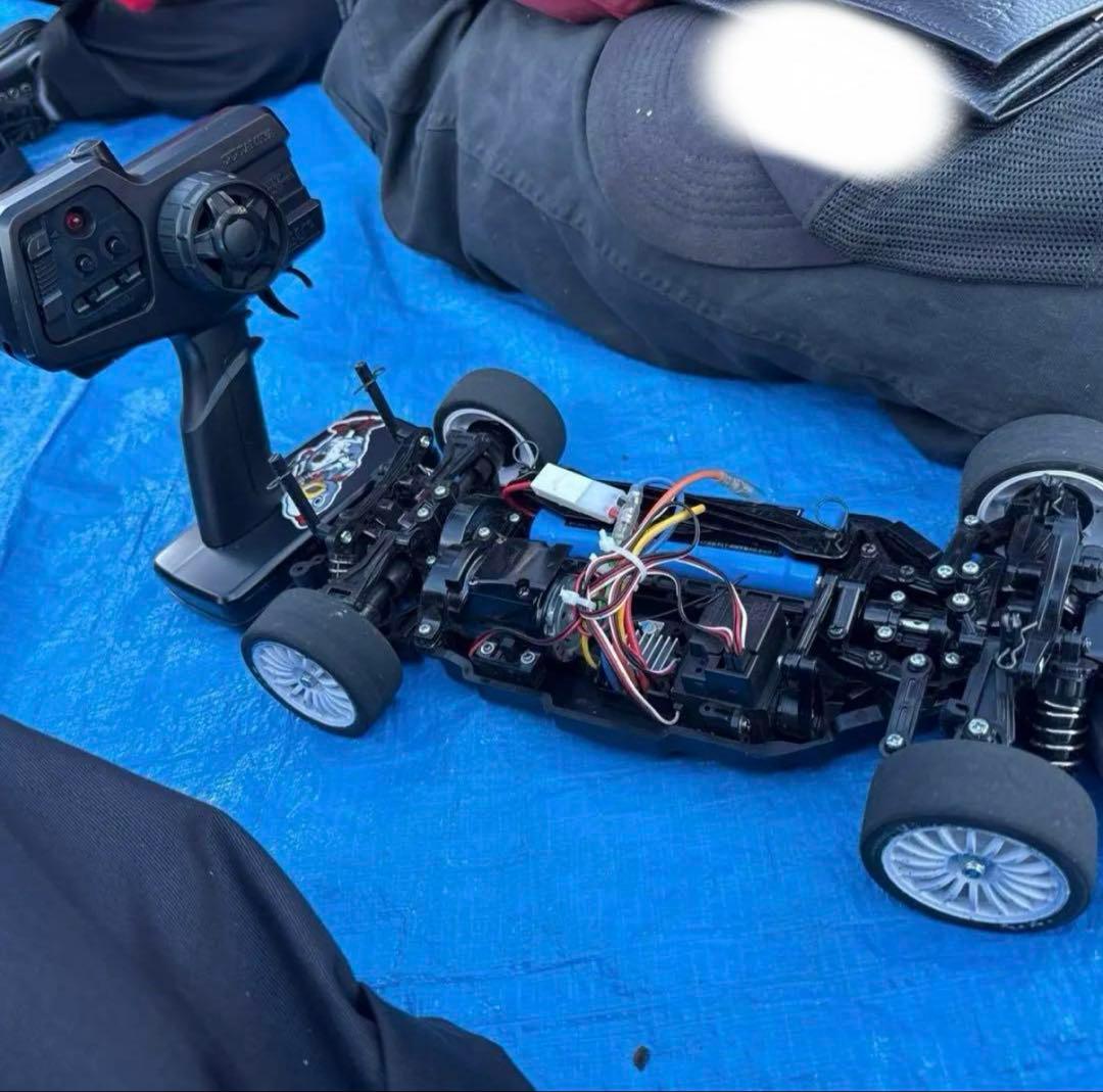 電動ラジコンカー TT-02シャーシ