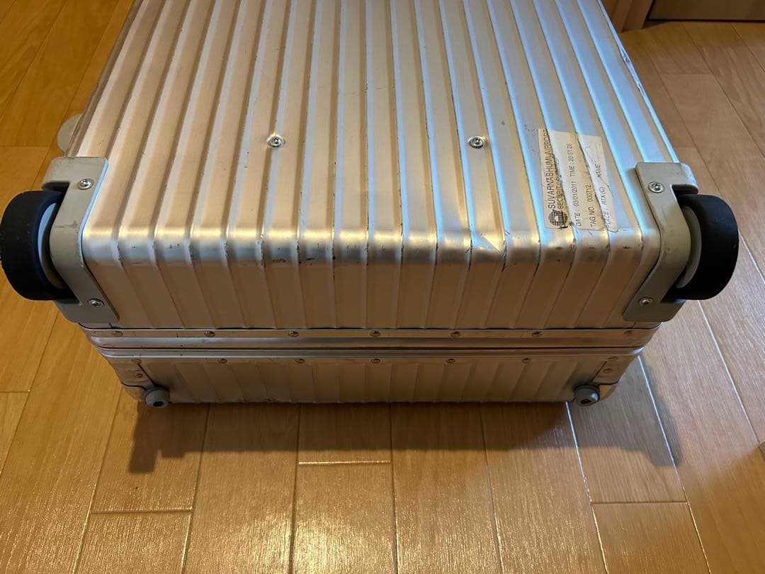 RIMOWA クラシックフライト 2輪 リモワ Classic Flight