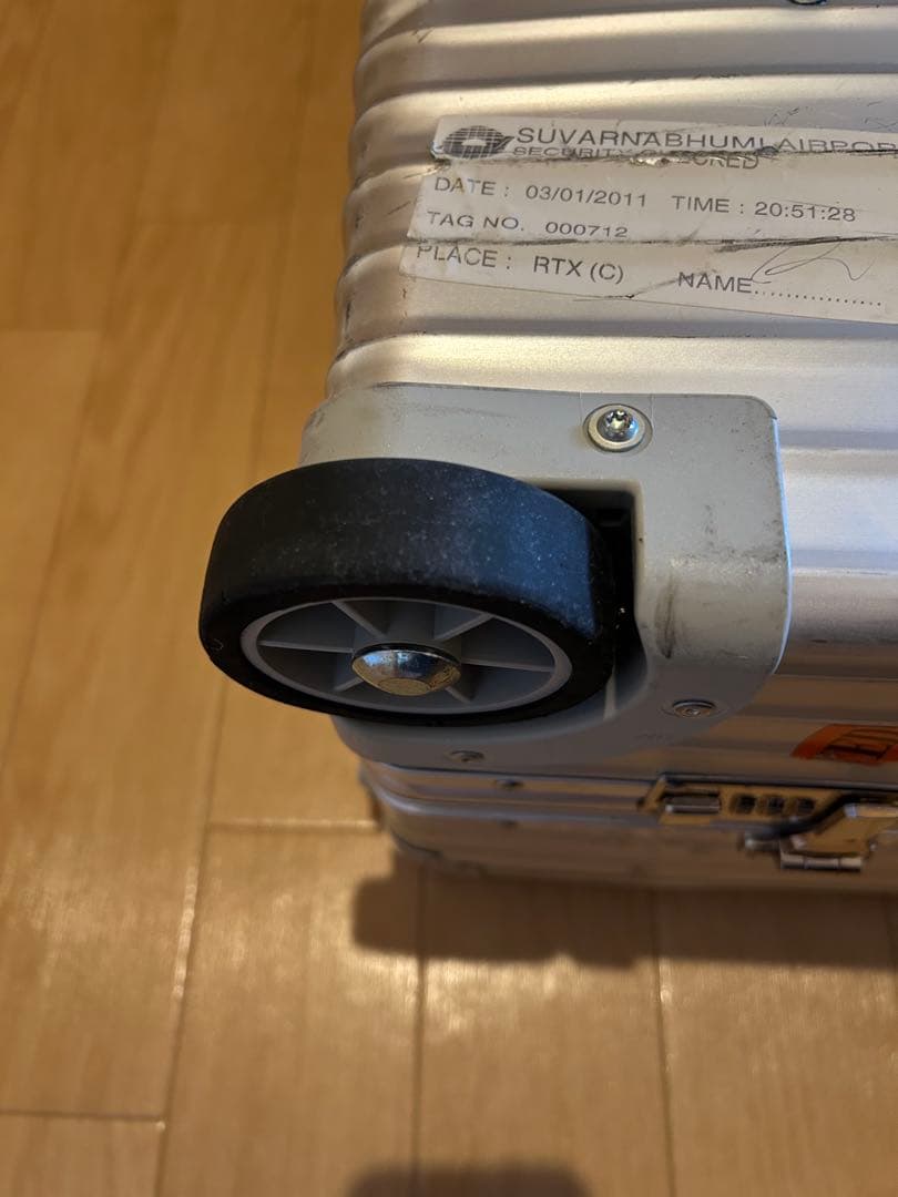 RIMOWA クラシックフライト 2輪 リモワ Classic Flight