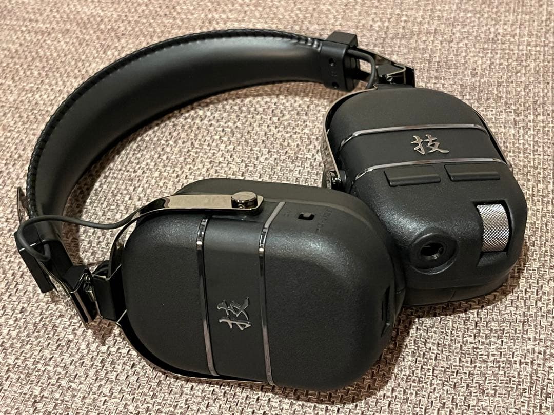 BOSS WAZA-AIR BASS ワイヤレスヘッドホン　本体のみ