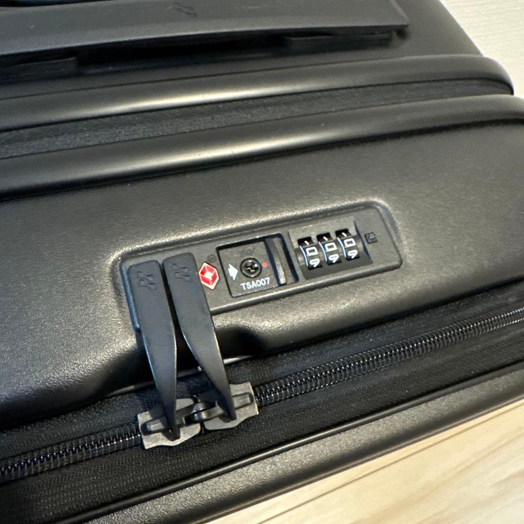 LOJEL スーツケース Cubo Small ブラック 保証書付き