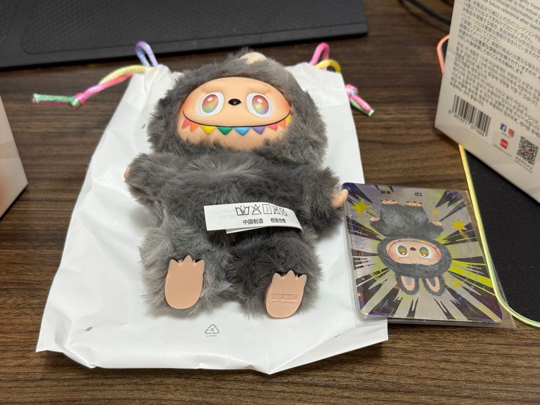 LABUBU Big into Energy シークレット　正規品　公式ストア