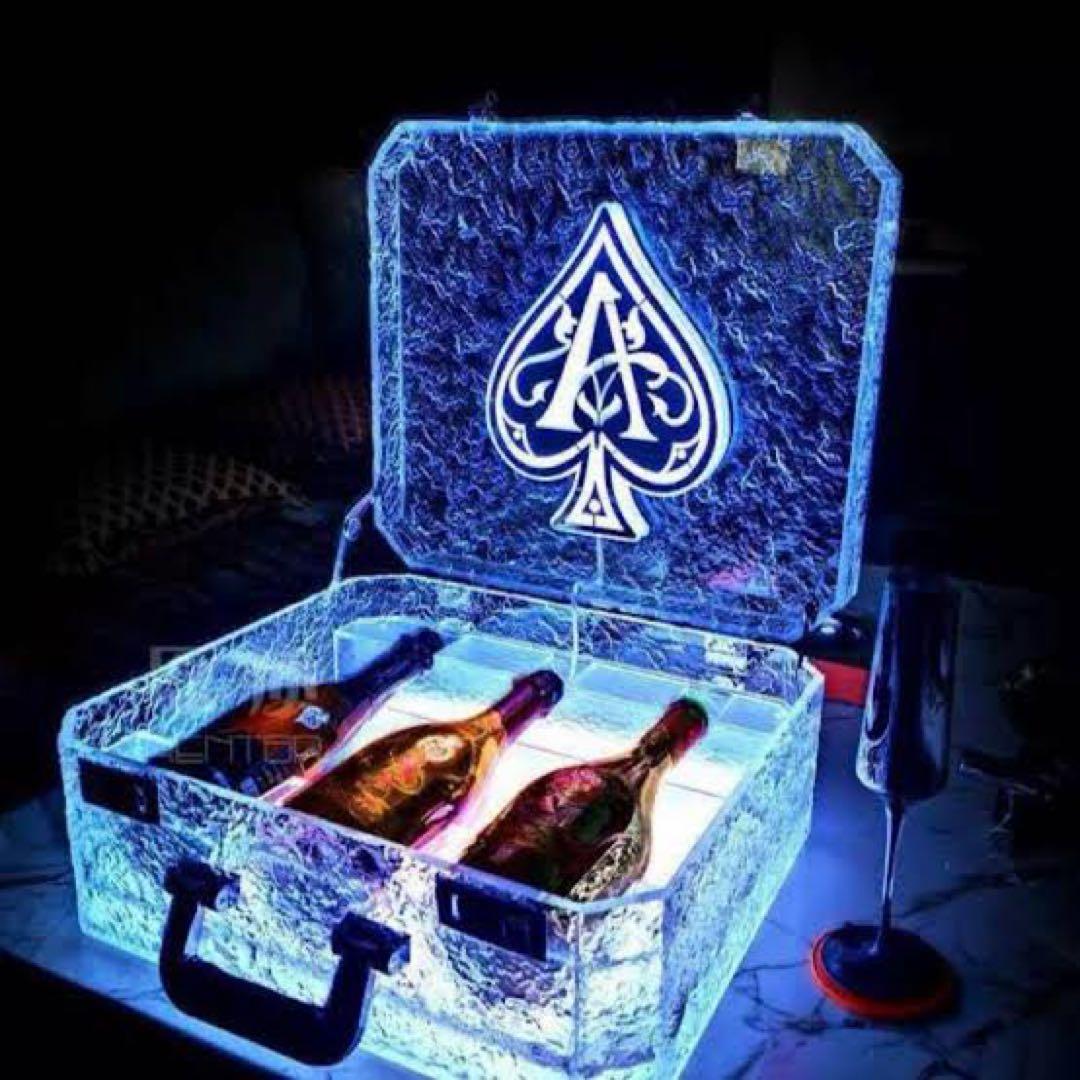 アルマンド アタッシュケース 信号機