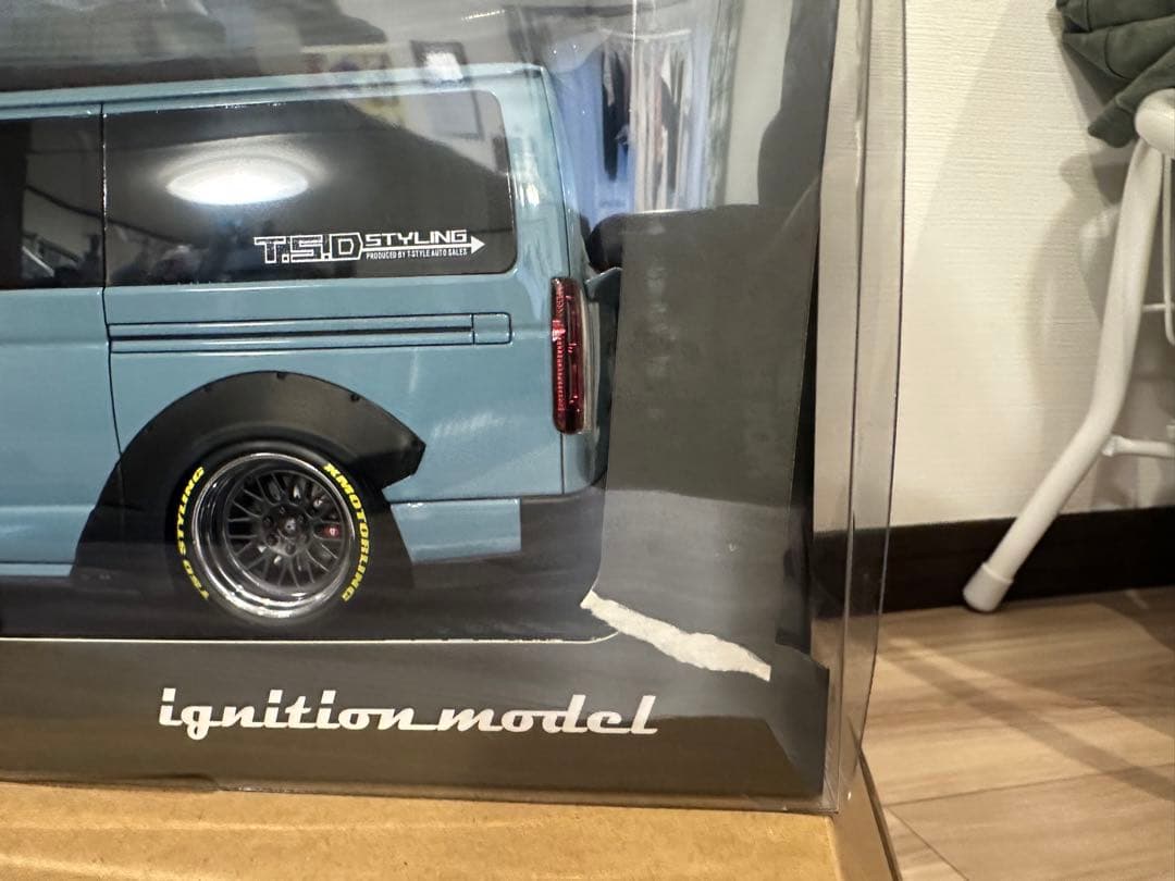 イグニッションモデル 1/18 T S D WORKS HIACE 　ハイエース
