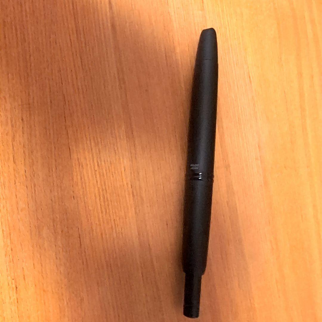 パイロット キャップレス マットブラック