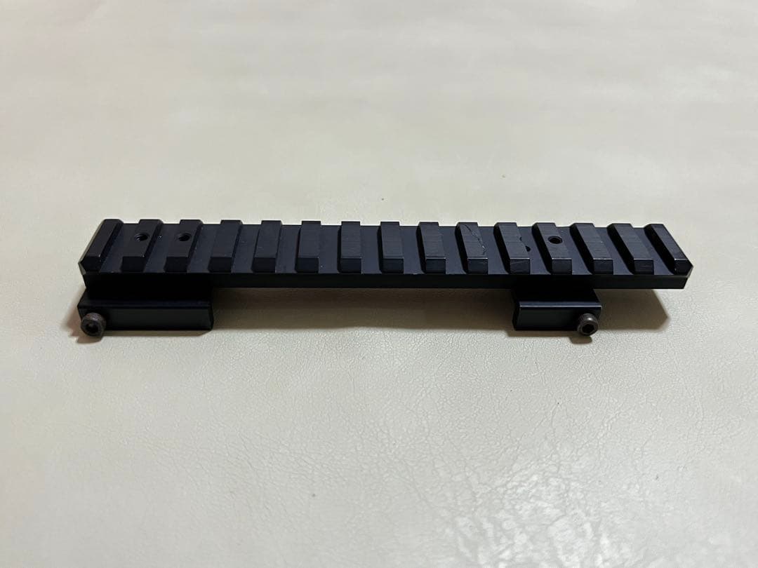 ブラック マウントレール 約20cm ボルト式