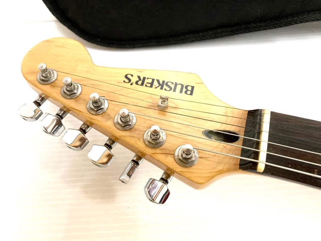 ◆BUSKER'S◆ストラト エレキギター BH1 CAR チューナー／ケース付