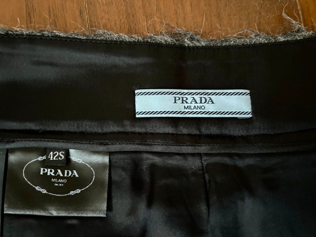 プラダPRADA グレー　アルパカスカート