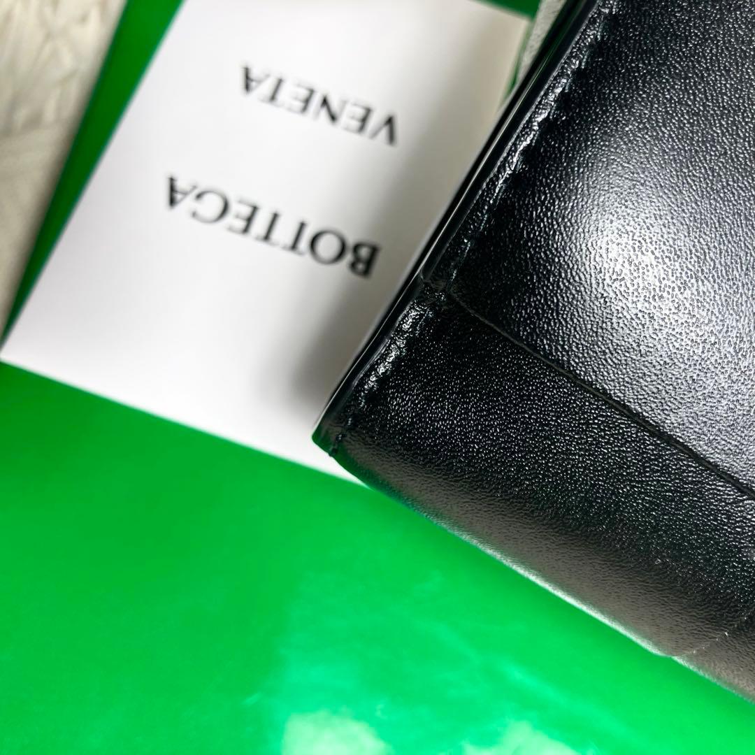 【未使用級】現行モデル ボッテガヴェネタ 二つ折り カセットIC搭載
