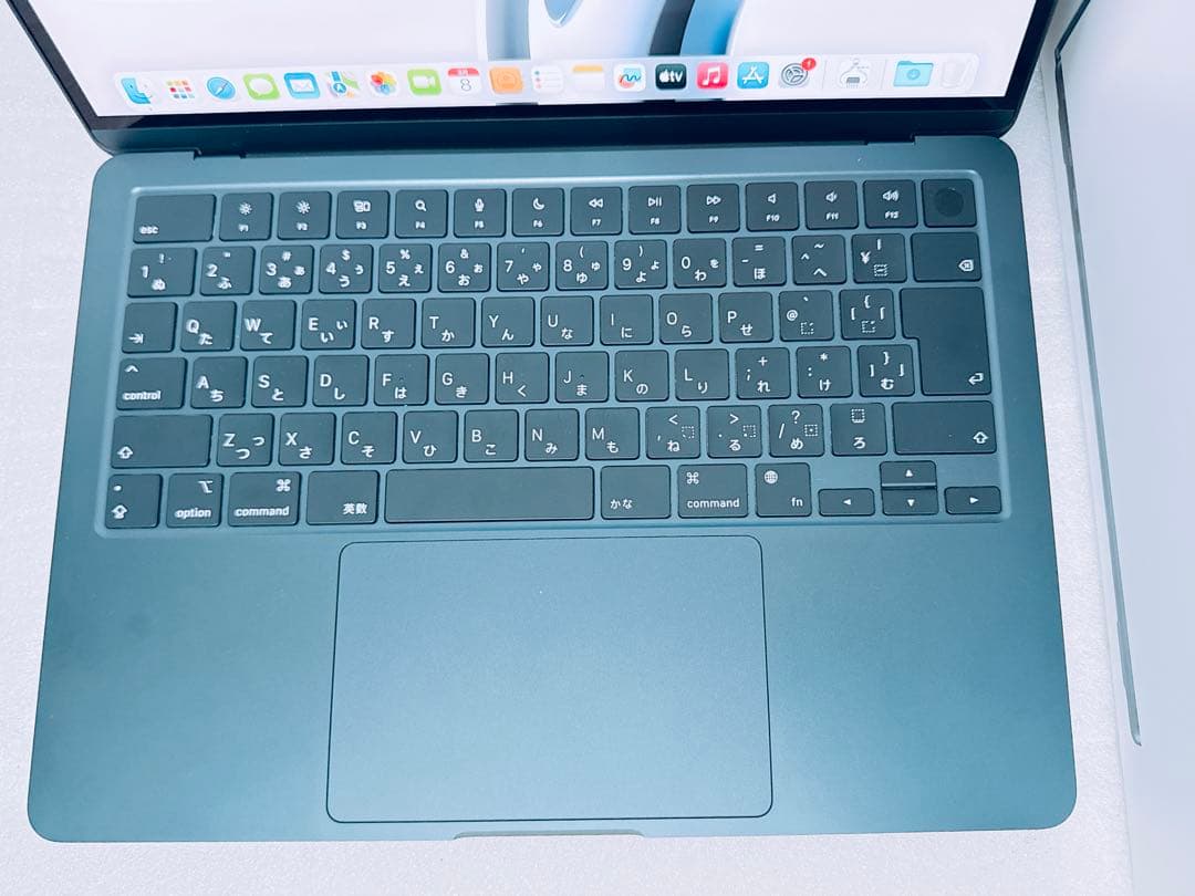 Apple Macbook Air M2 8Gb 256Gb CTO 中古品