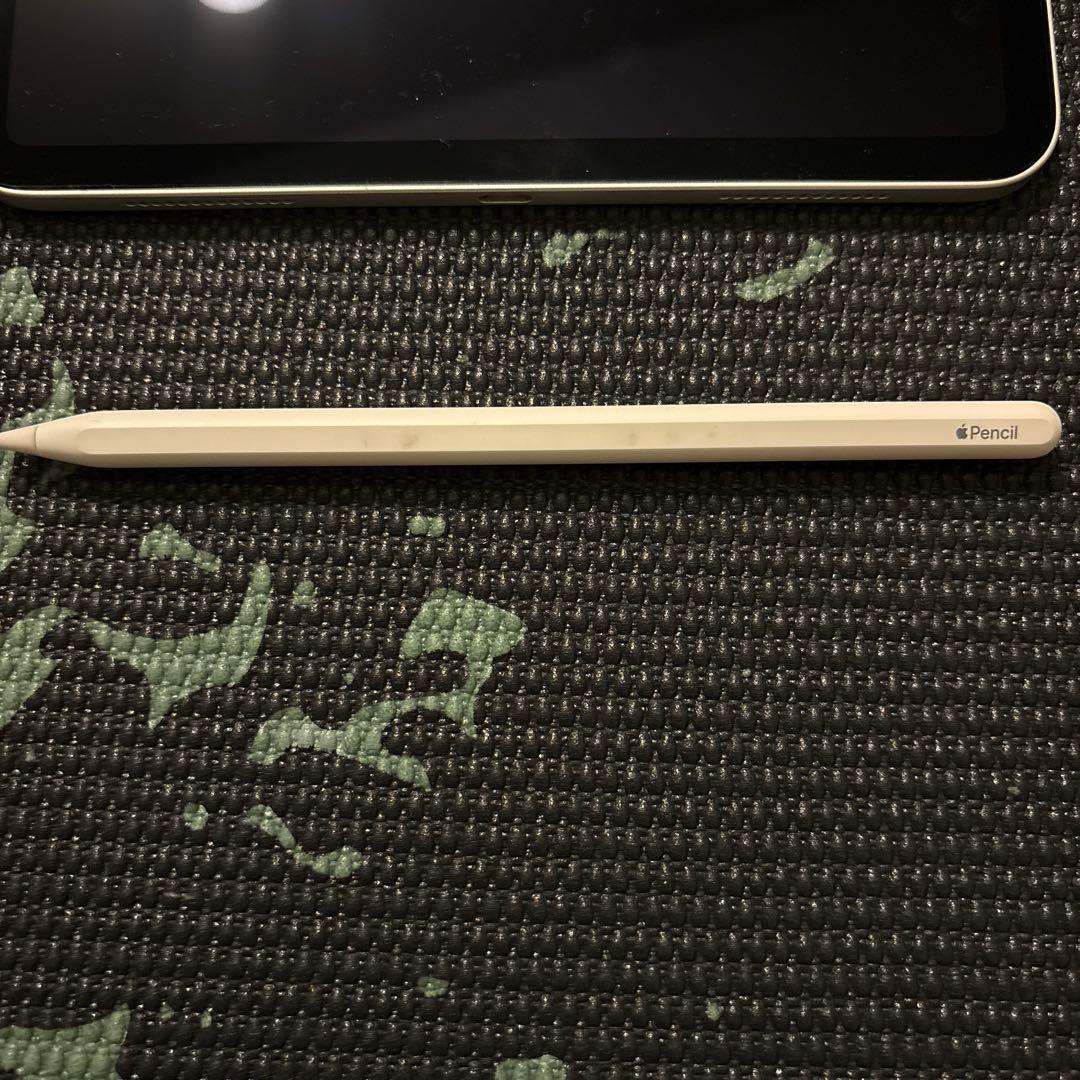 iPad シルバー 本体 + Apple Pencil