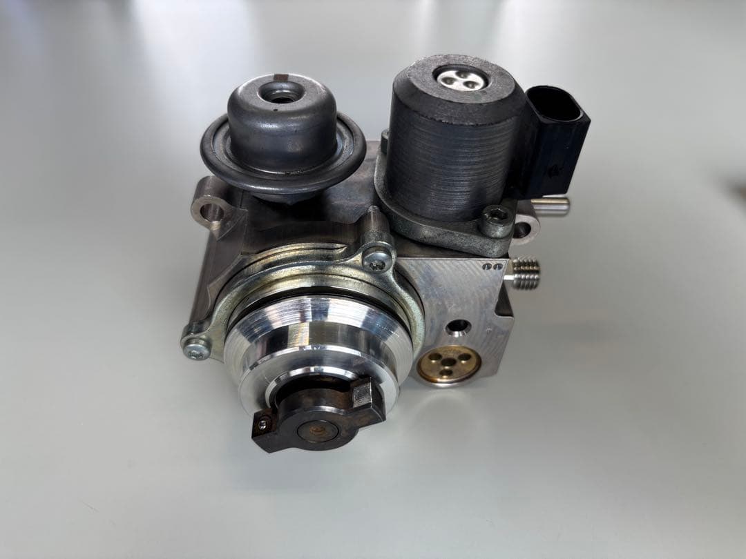 中古★BMW ミニ クーパーS 高圧ポンプ★13517592429 SV16