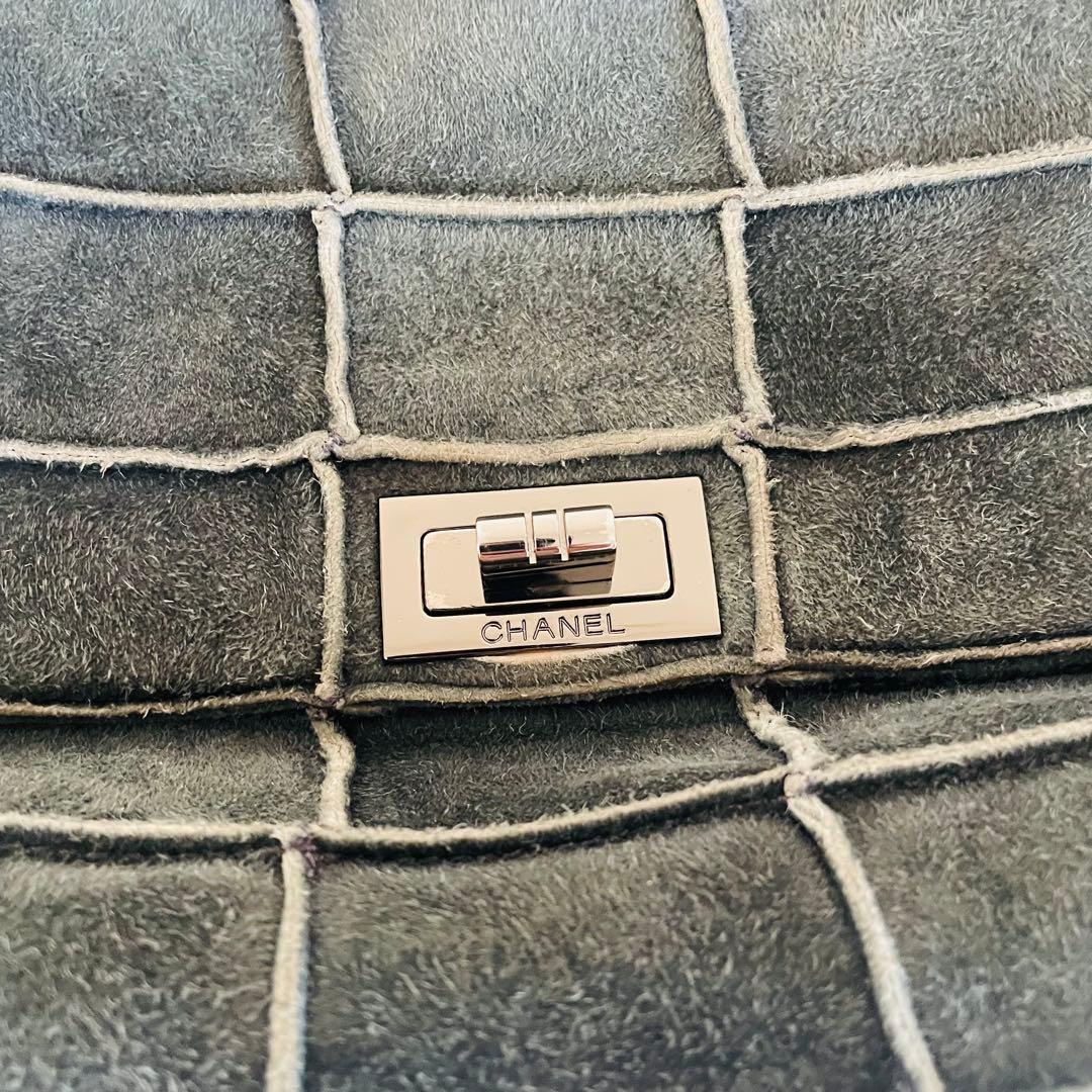 CHANEL シャネル 2.55チョコバームートンチェーンバッグ