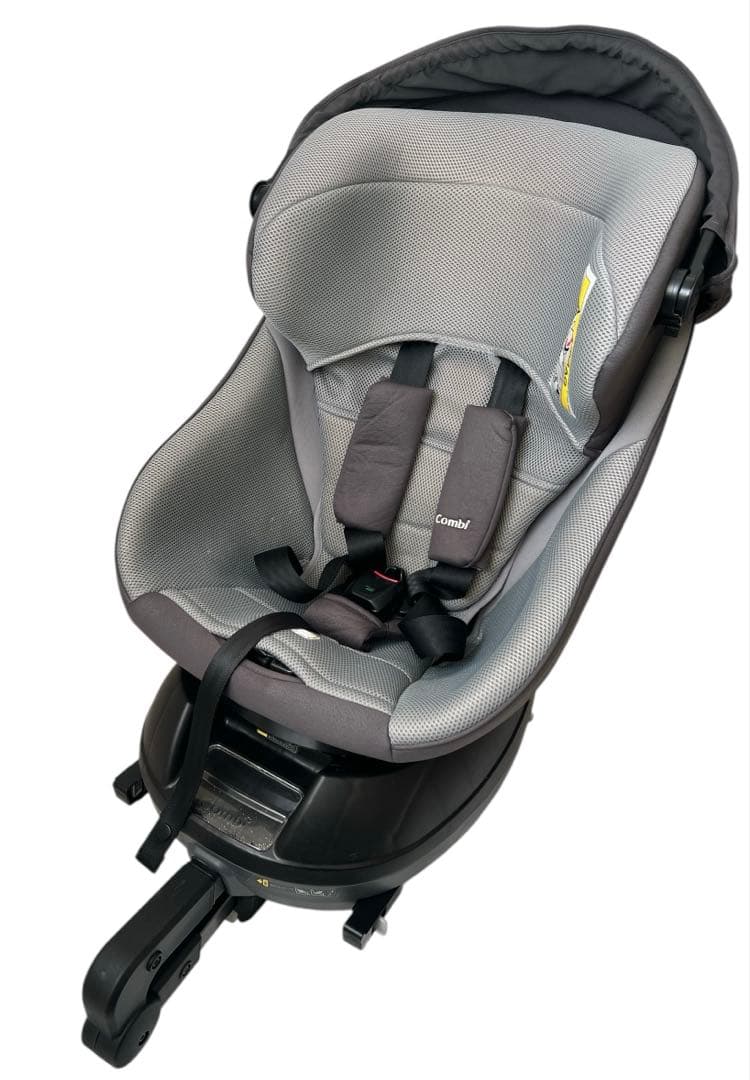 Combi ISOFIX チャイルドシート エッグショック 新生児