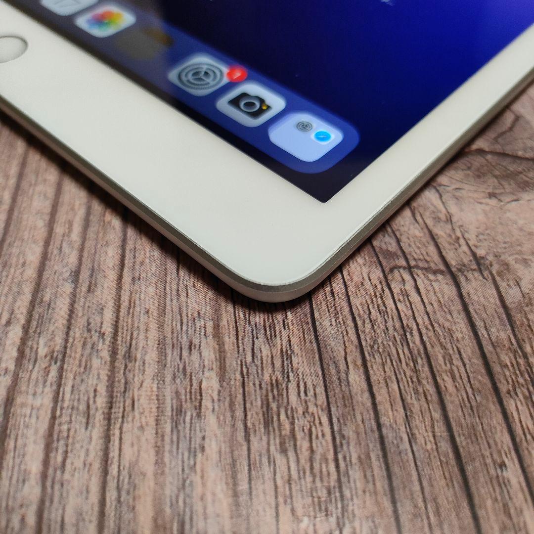 iPad 第7世代 32GB シルバー 美品