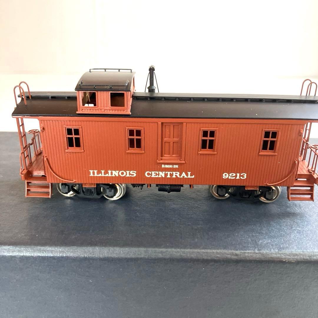 鉄道模型 PFM ILLINOIS CENTRAL WOOD CABOOSE 9213