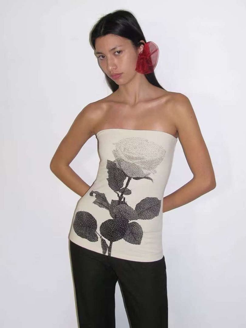 Paloma wool バラプリントのアイボリータンクトップ