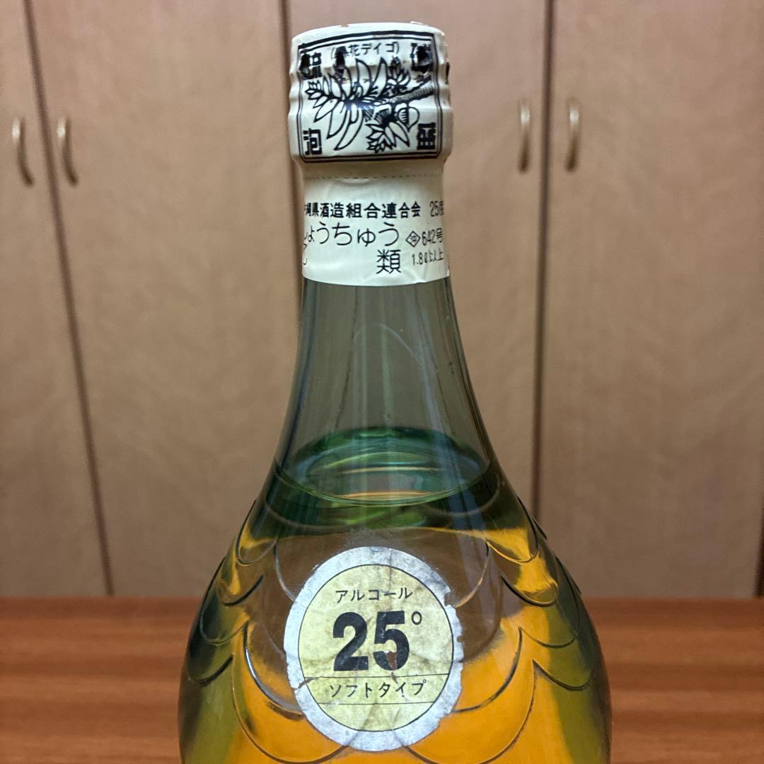 1．泡盛古酒ビンテージ　うりずん　1800ml 25度