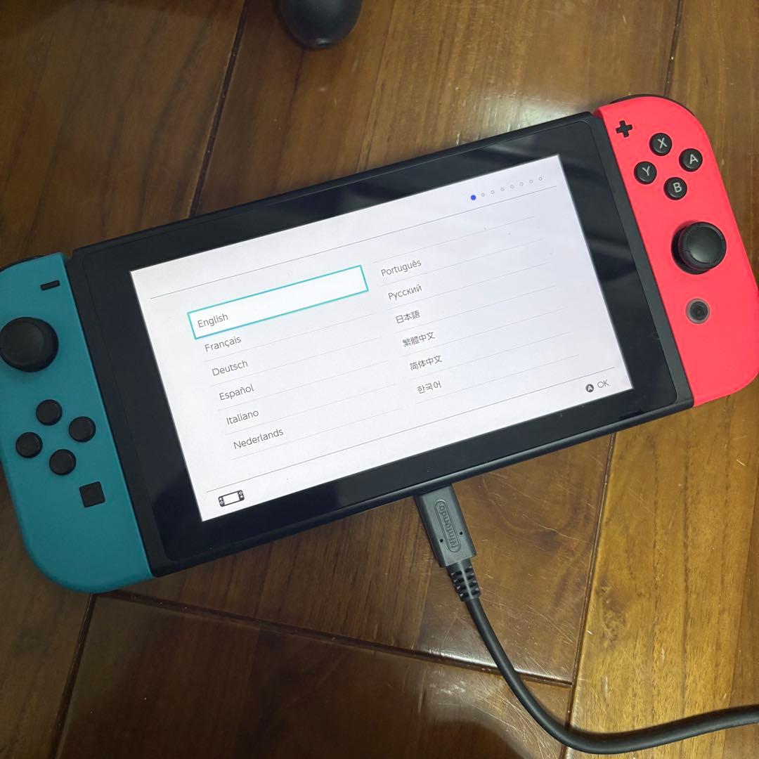 Nintendo Switch ネオンブルー/レッド 本体 + ゲーム2本