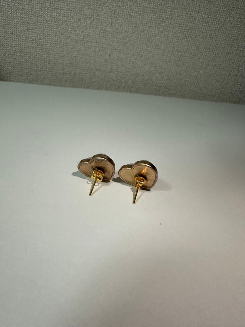 CHANEL ロゴ ピアス