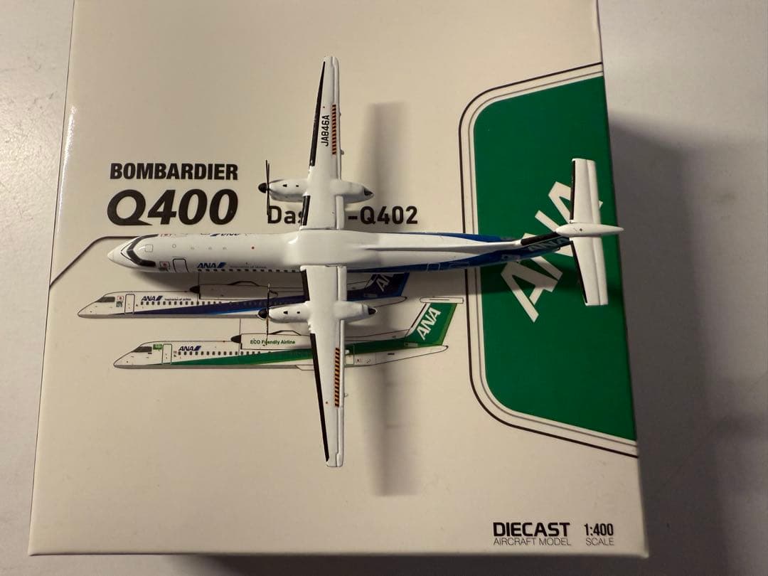 航空機・ヘリコプター 1:400 ANA Bombardier Dash 8 Q400 JA846A