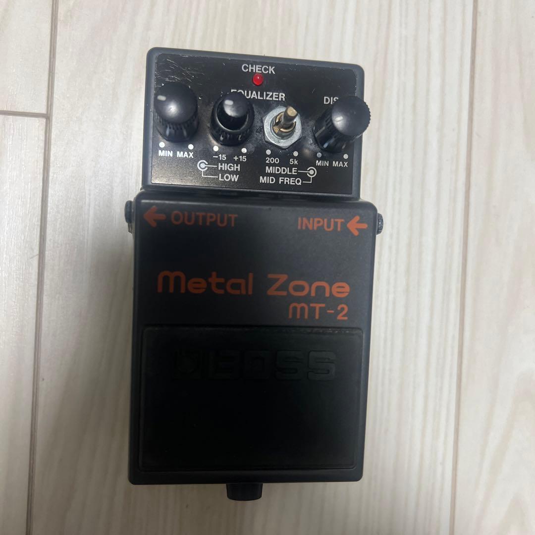 BOSS l Zone MT-2 ギターエフェクター　コード付き