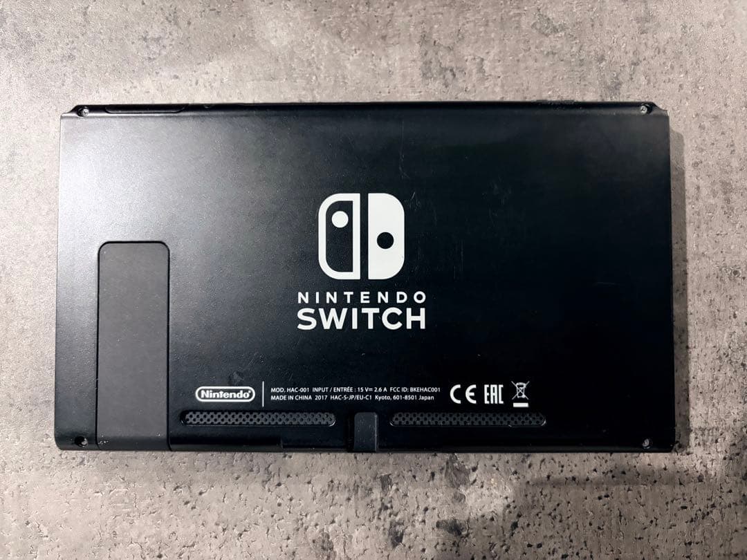美品Nintendo Switch 本体 一式　コントローラー青/黄