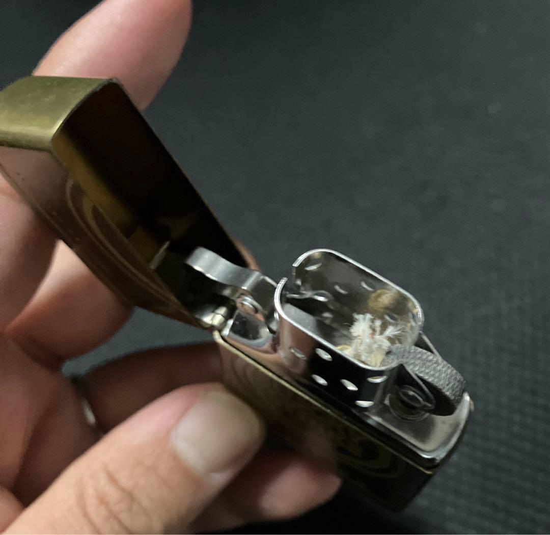 【新品未使用品】Zippo Lucky Strike ライター ゴールド