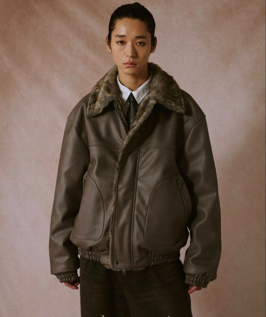 Camphor woodフェイクレザーファー リバーシブルフライトジャケット