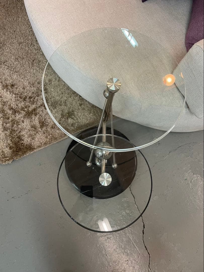 ガラス　コーヒーテーブル