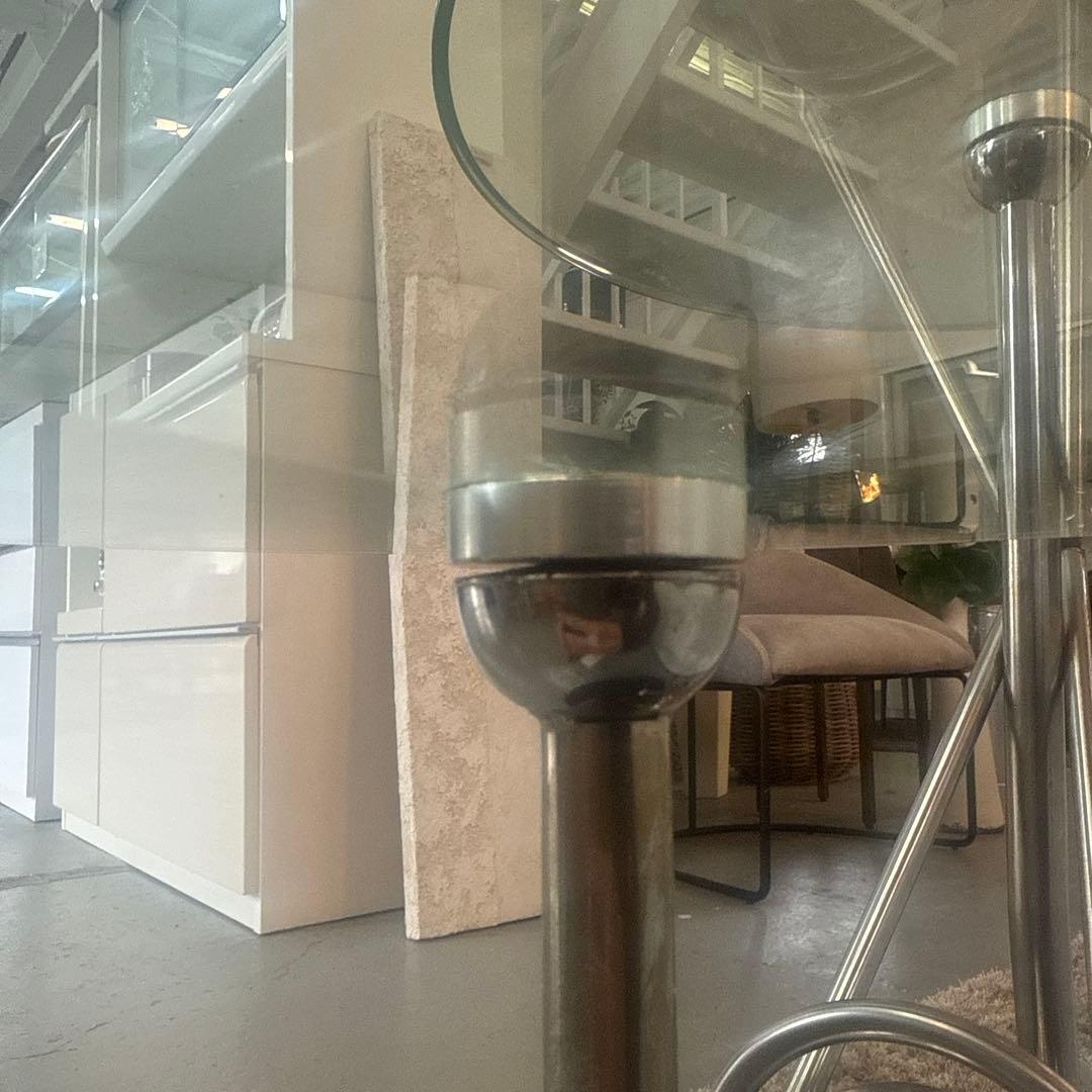 ガラス　コーヒーテーブル