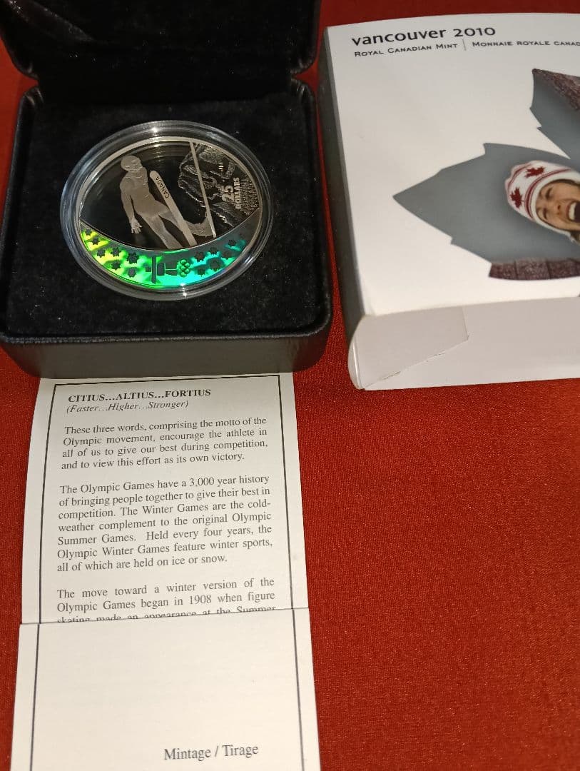 ☆激レア☆バンクーバー冬季オリンピック記念銀貨(ホログラム公式ロゴ入り)限定品
