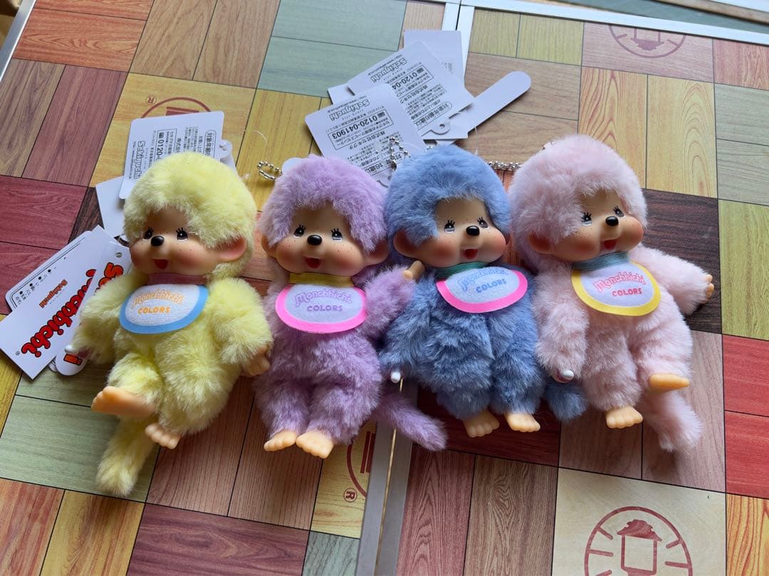 カラフルモンキーキーホルダー4点セット