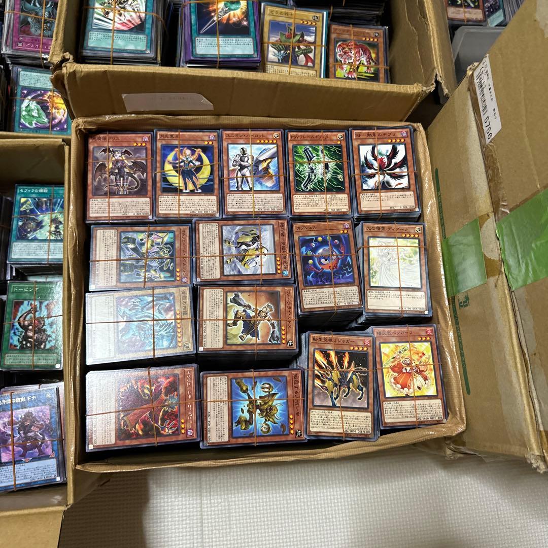 遊戯王　超大量　初期含む　光り物大量