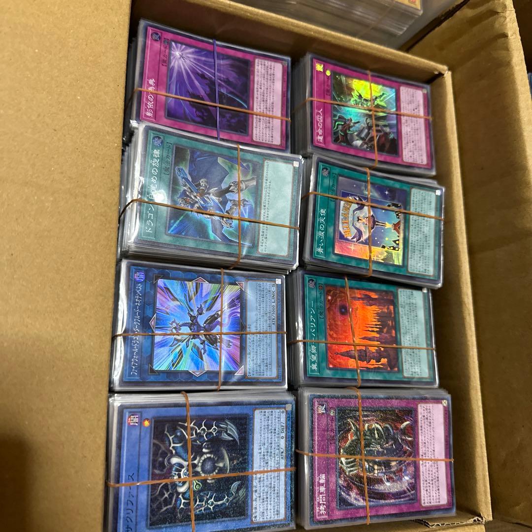 遊戯王　超大量　初期含む　光り物大量