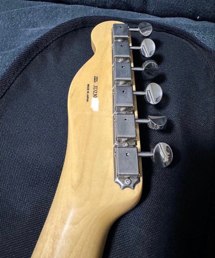 ギター Fender Made in Japan Traditional II 50s