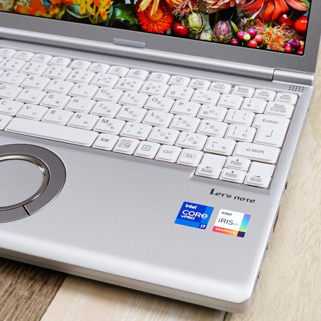 極美品のバリ速モバイル✨１１世代コアｉ７に超高速ＳＳＤ５１２ＧＢ＆１６ＧＢメモリ