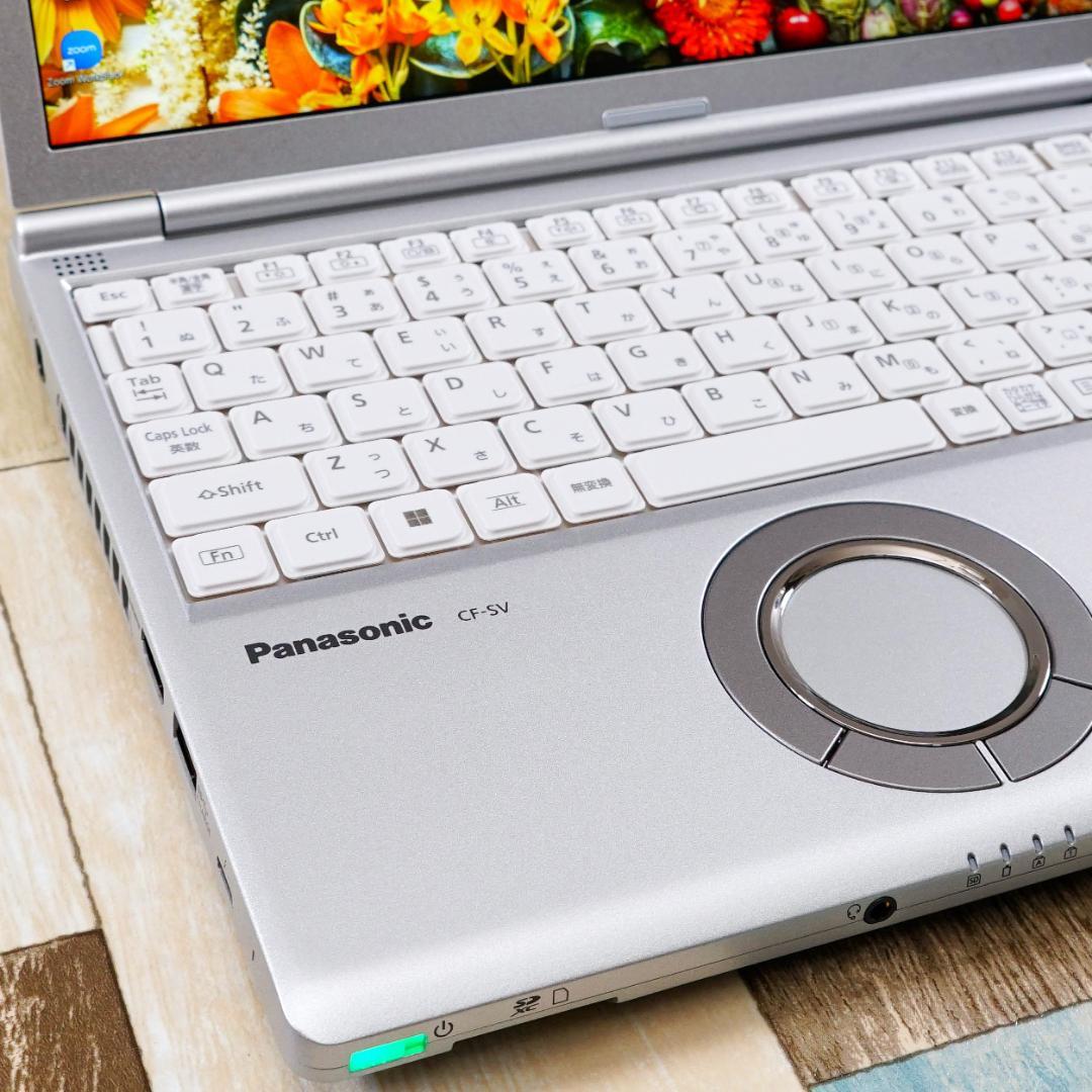 極美品のバリ速モバイル✨１１世代コアｉ７に超高速ＳＳＤ５１２ＧＢ＆１６ＧＢメモリ