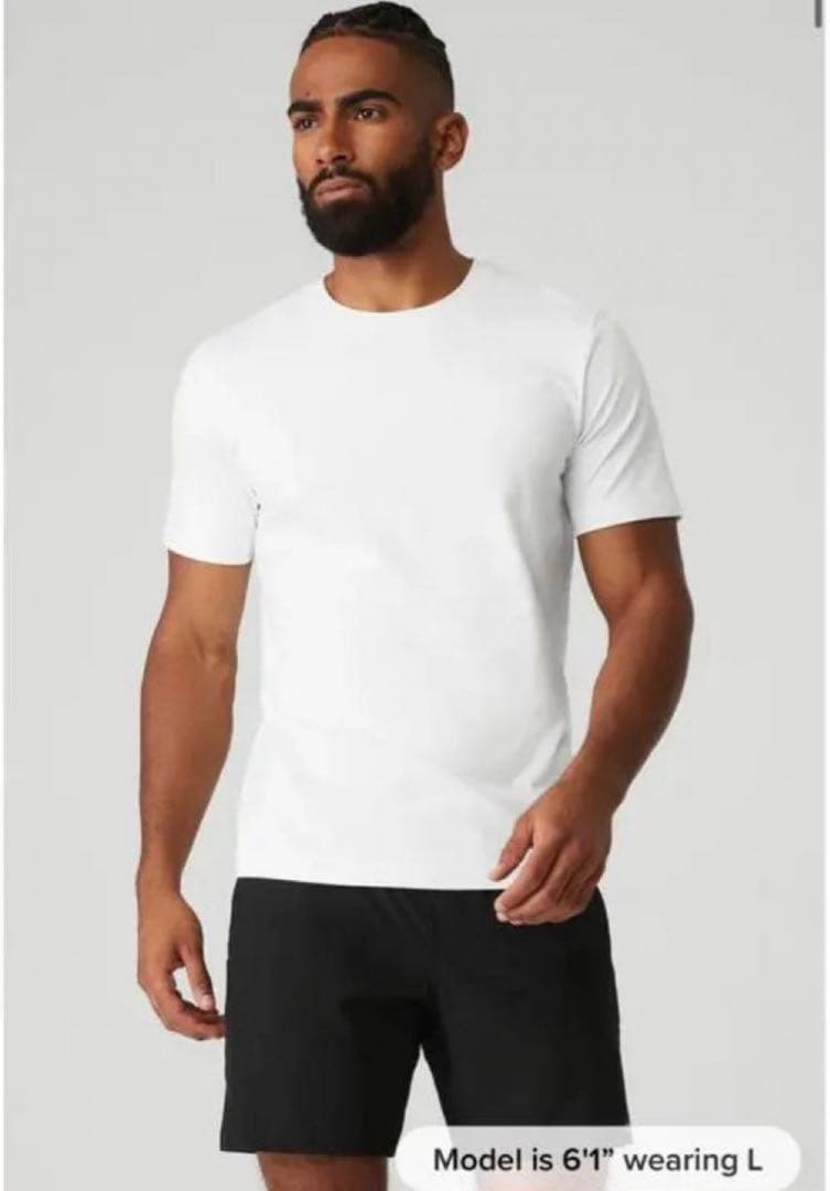 【レア】ハワイ購入　alo yoga ホワイト Tシャツ S サイズ