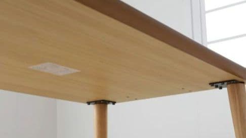 島忠 天然木 オーク ダイニングテーブル　幅135×奥行80×高71cm