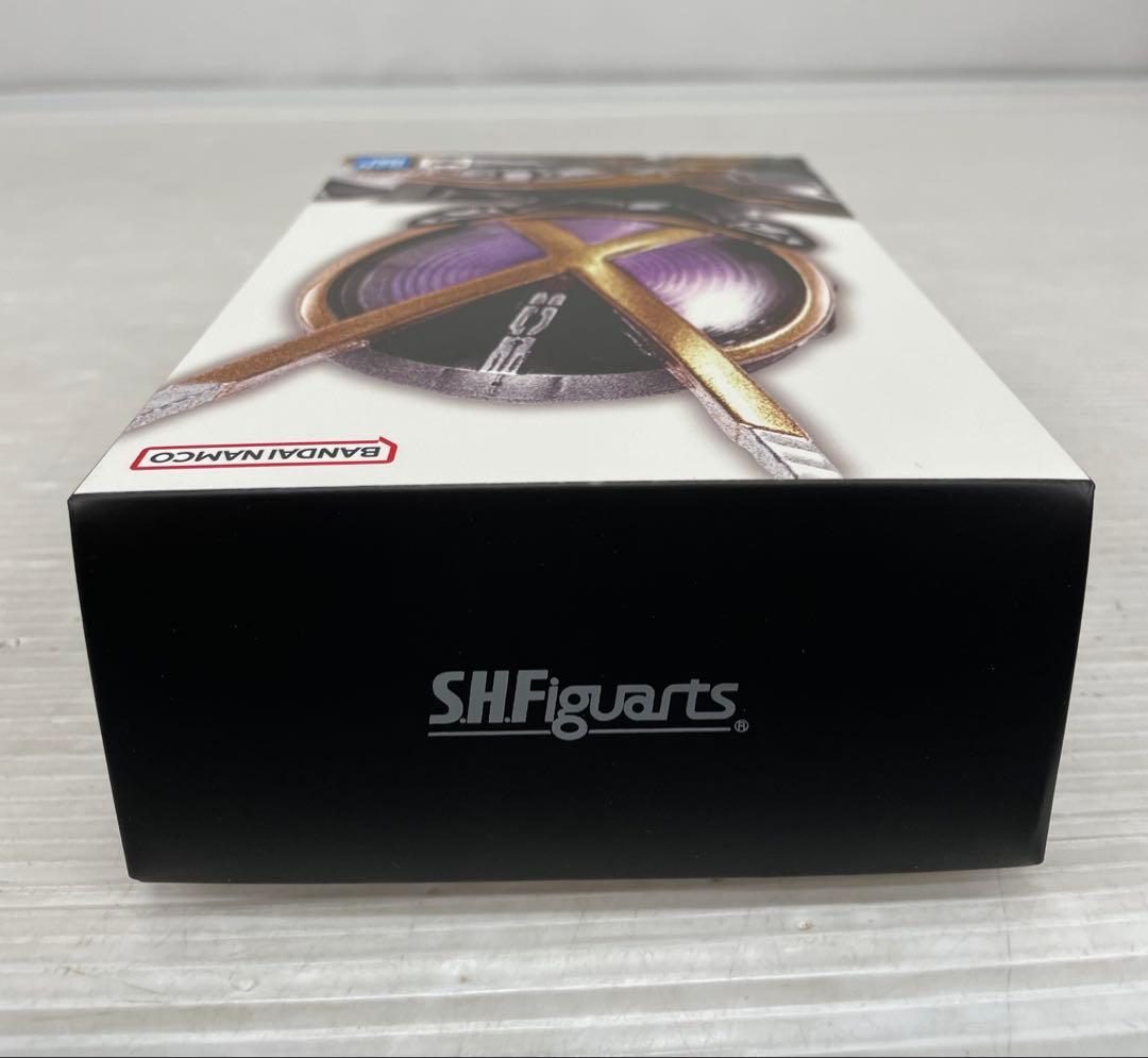 kntoy61-0431 S.H.Figuarts 仮面ライダーネクストカイザ