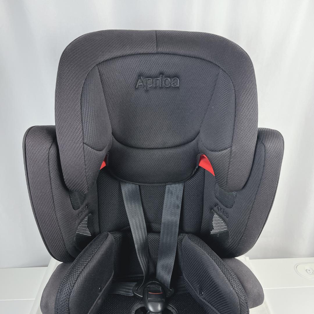 美品☘️ アップリカ　ジュニアシート　 エアグルーヴプラス　ブラック