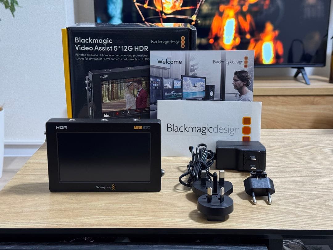 Blackmagic VideoAssist 5インチ 12G HDR