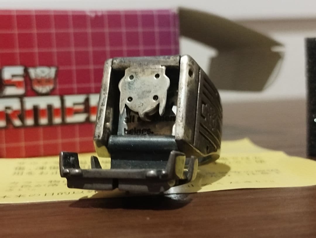 トランスフォームリング ボットコンジャパン2002　コンボイリング　オプティマス