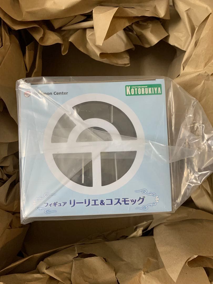 KOTOBUKIYA リーリエ＆コスモッグ フィギュア