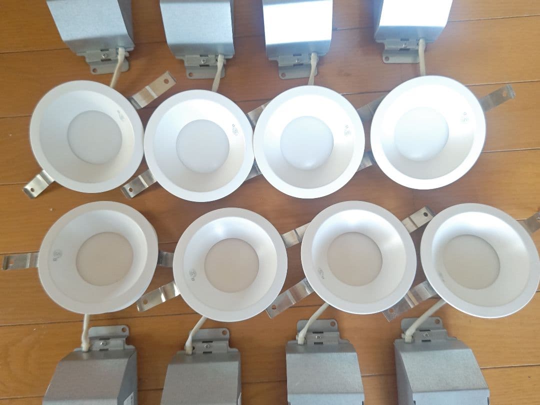 コイズミ調光ダウンライト コントローラー付き 昼光色〜電球色明るさの 調光可能