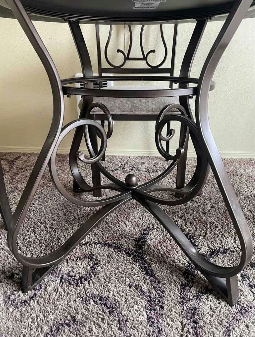 円形ガラス天板のダイニングテーブルセット