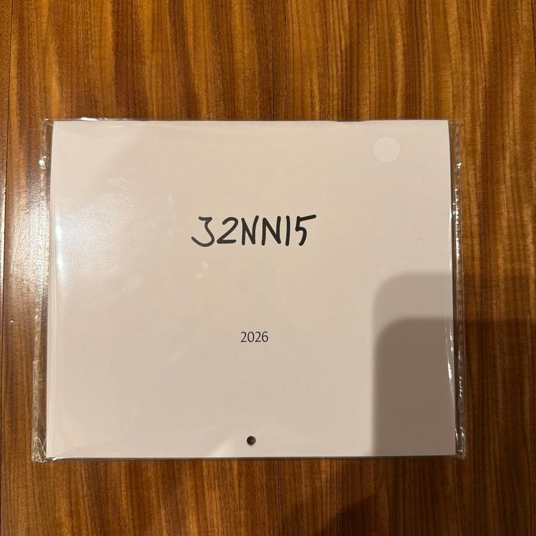 JENNIE J2NNI5 popup 代官山 蔦屋 カレンダー